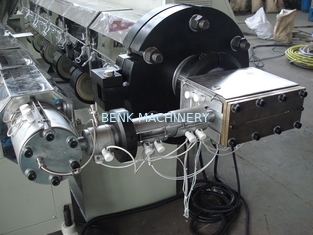 Αφρισμένη CP μηχανή κατασκευής σχεδιαγράμματος PVC πλαισίων φωτογραφιών με τον έλεγχο PLC
